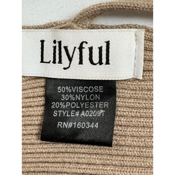 Lilyful Knit Taupe Grey Brown Crop Top Open Back Spaghetti Straps Stretchy sz S - Picture 5 of 7